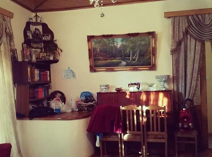 Maris House